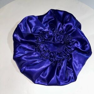 Elegant dark blue Satin Hair Bonnet